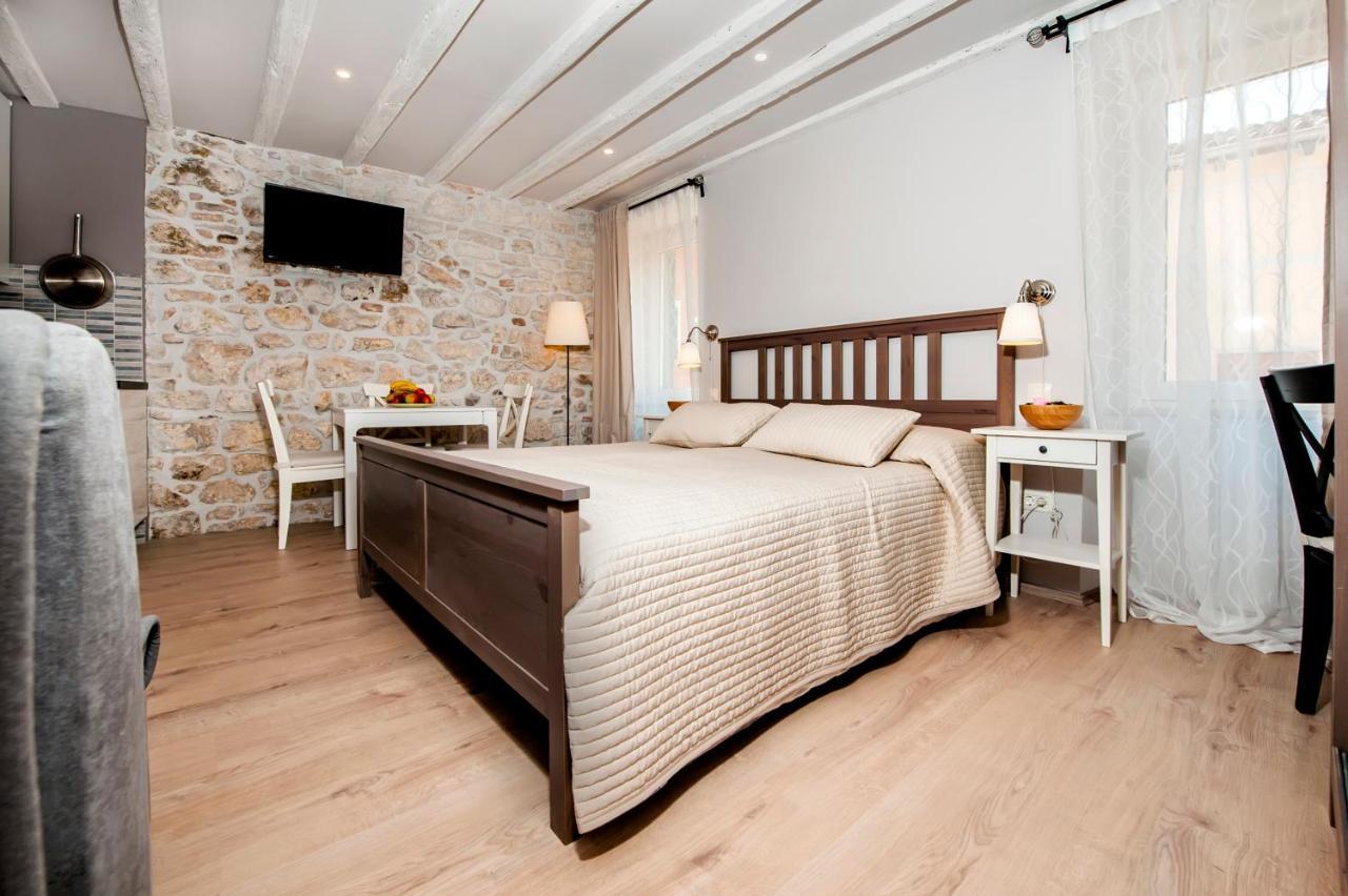 Apartments Carera 42 روفينج المظهر الخارجي الصورة