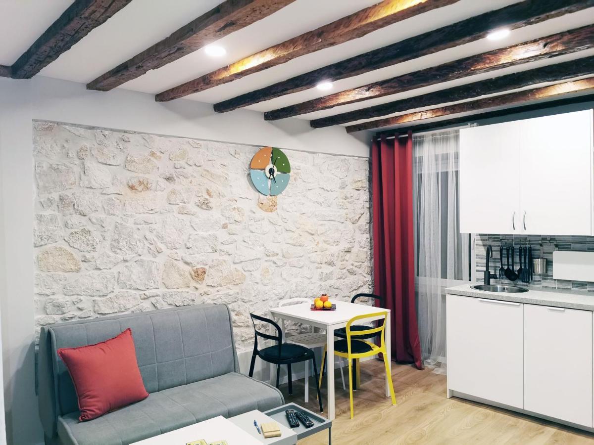 Apartments Carera 42 روفينج المظهر الخارجي الصورة