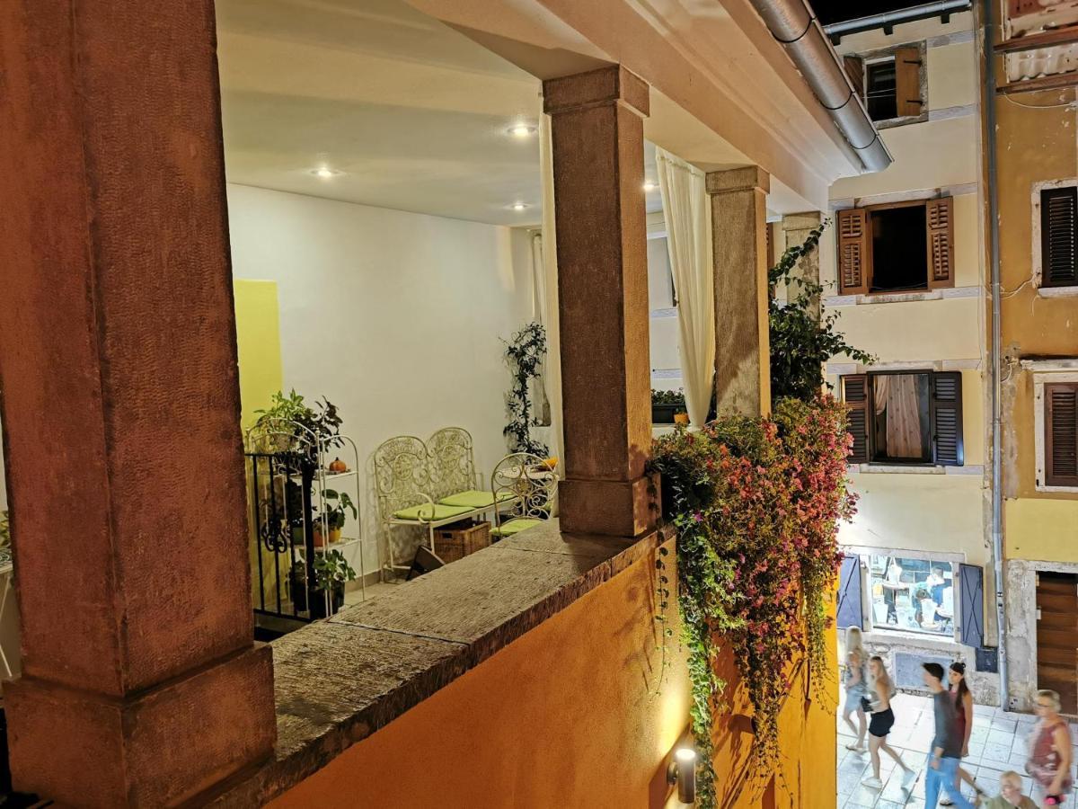 Apartments Carera 42 روفينج المظهر الخارجي الصورة
