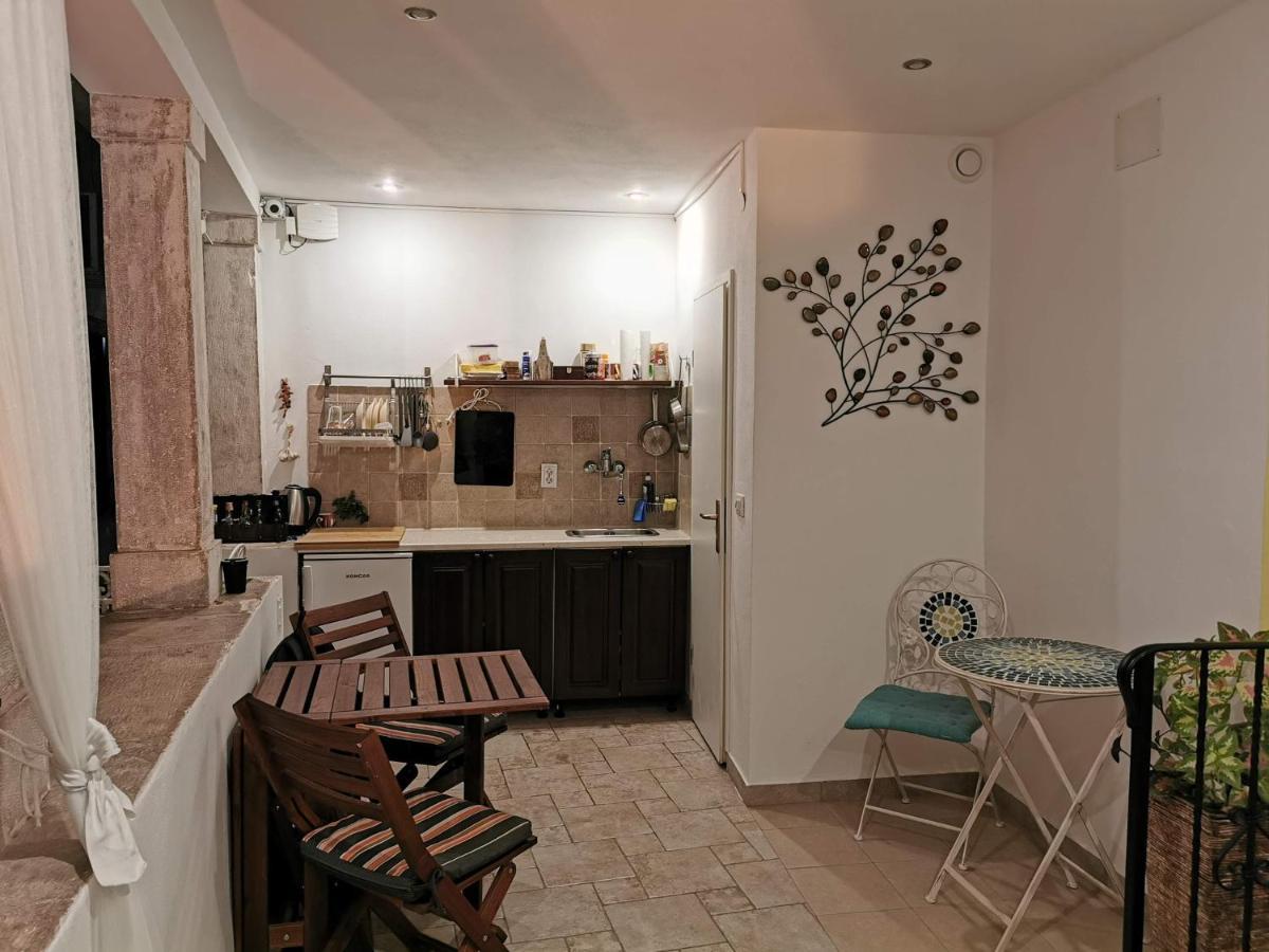Apartments Carera 42 روفينج المظهر الخارجي الصورة
